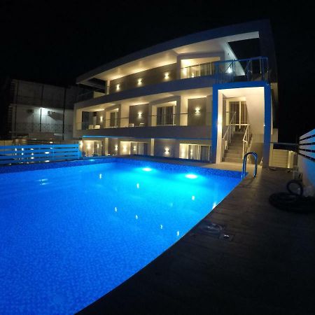Hotel Zigzag Zatoka Esterno foto