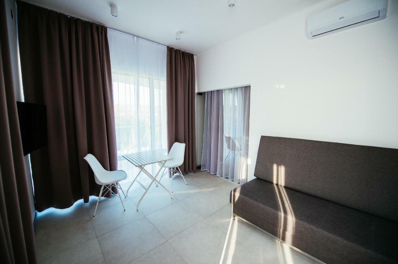 Hotel Zigzag Zatoka Esterno foto
